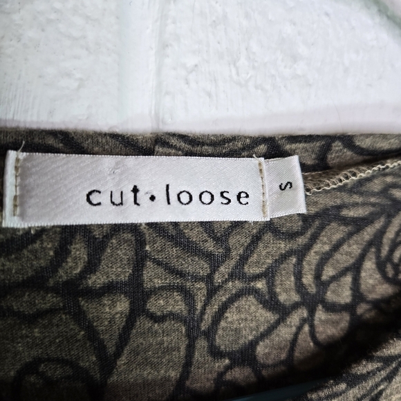 Cut Loose brown burnout floral tunic top - Picture 6 of 8